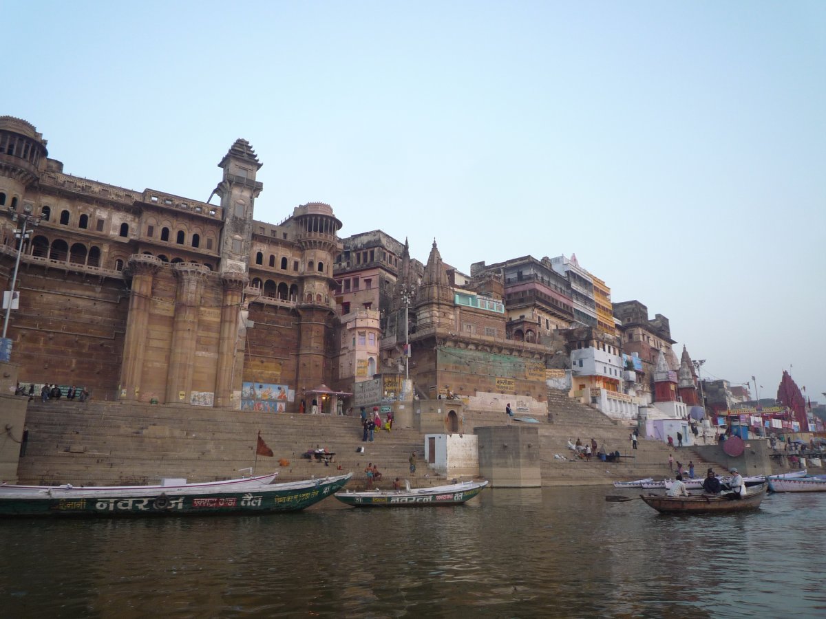 Sunrise - Bank of river Ganga89